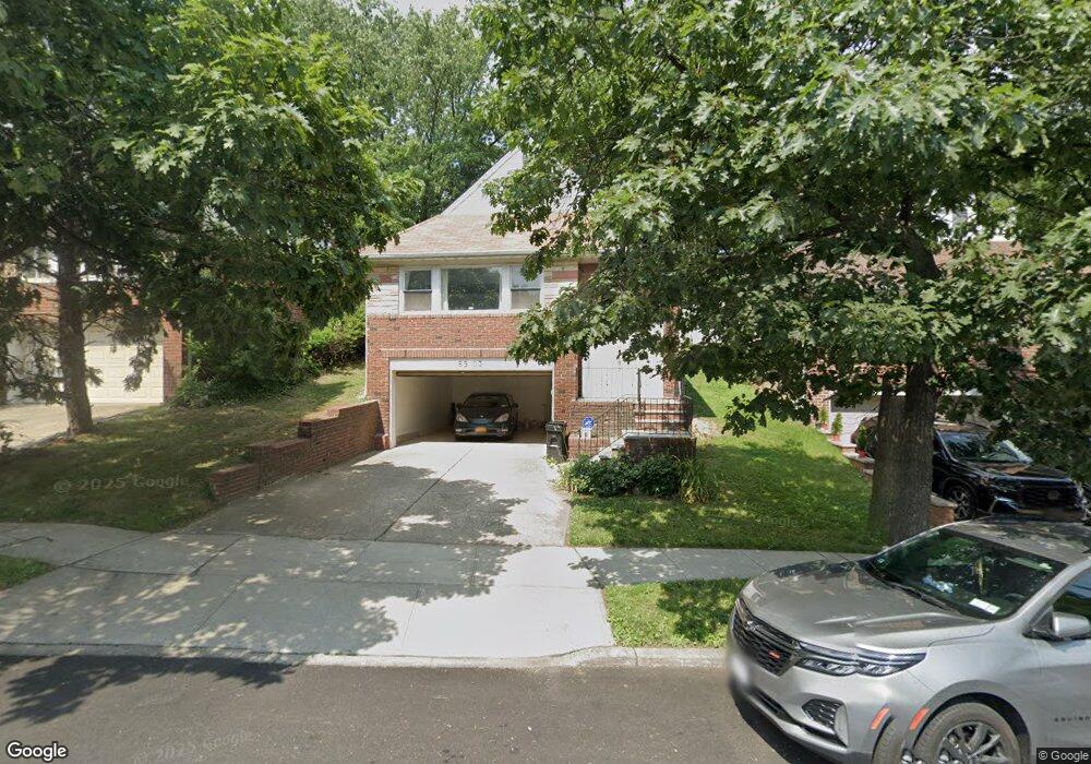 6903 Little Neck Pkwy, Glen Oaks, NY 11004 - photo 1