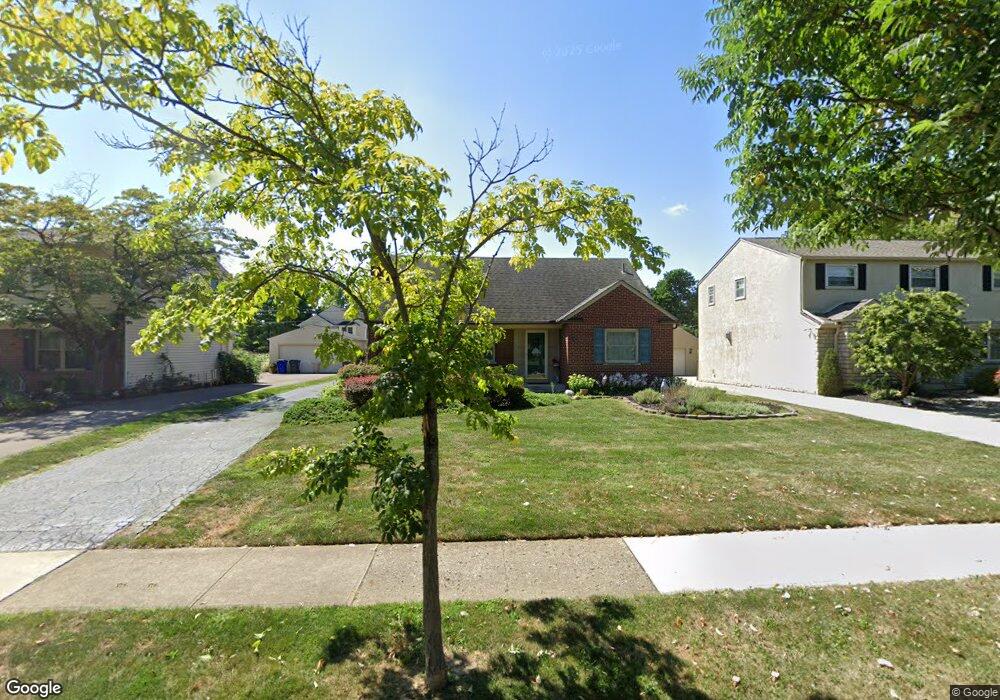 1521 Grenoble Rd, Columbus, OH 43221 - photo 1