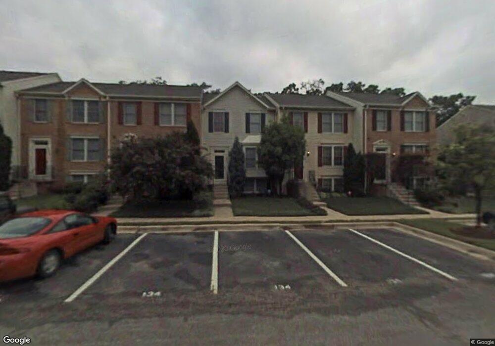 8614 Pine Meadows Dr, Odenton, MD 21113 - photo 1