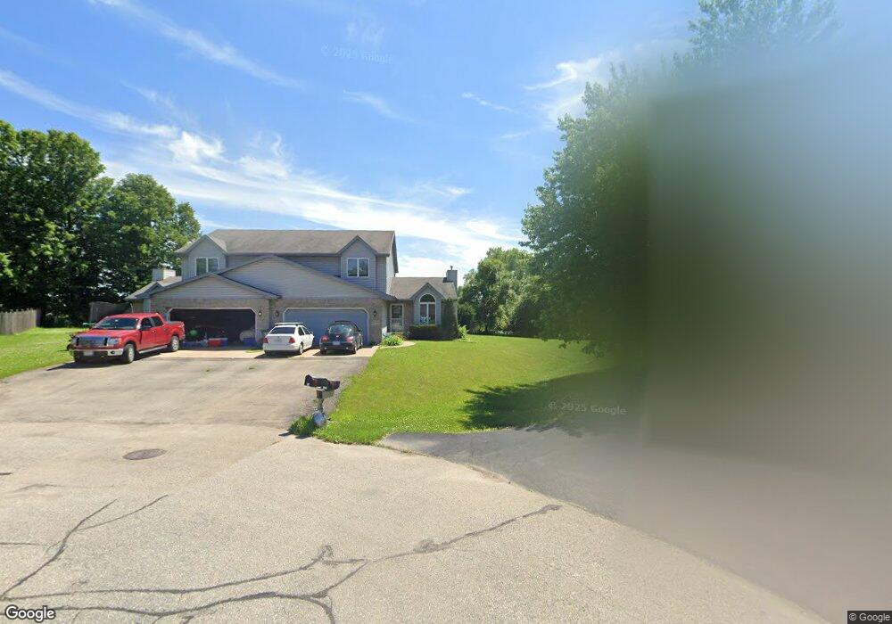 3210 Westowne Ct, Appleton, WI 54915 - photo 1