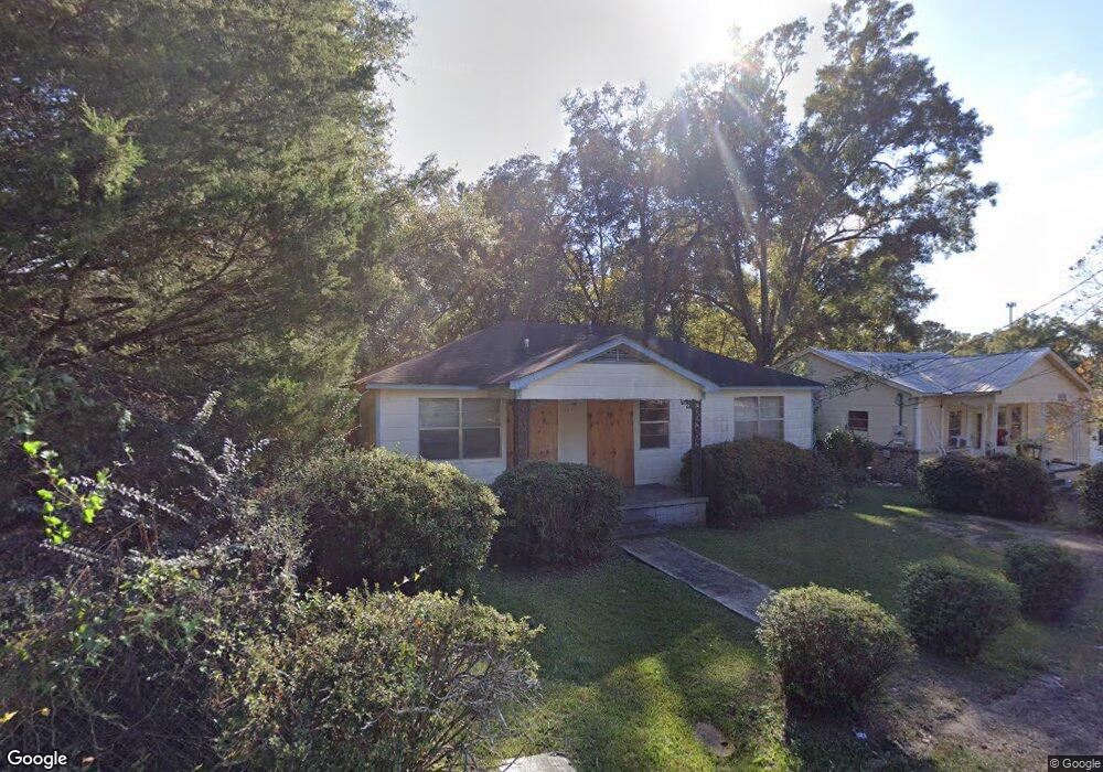 1115 26th St, McComb, MS 39648 - photo 1