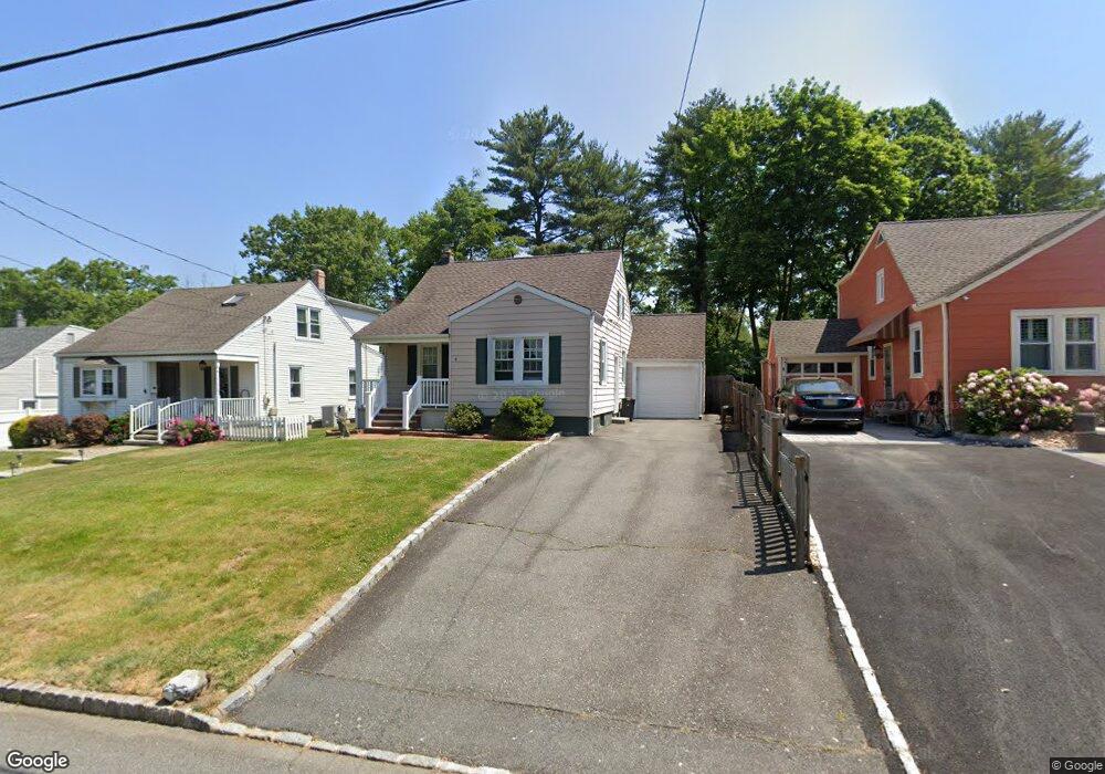 16 Oakwood Ave, Livingston, NJ 07039 - photo 1