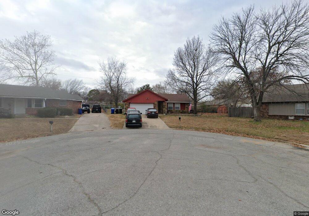 520 W Twin Oaks St, Broken Arrow, OK 74011 - photo 1