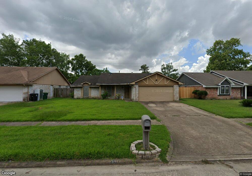 3511 Black Locust Dr, Houston, TX 77088 - photo 1