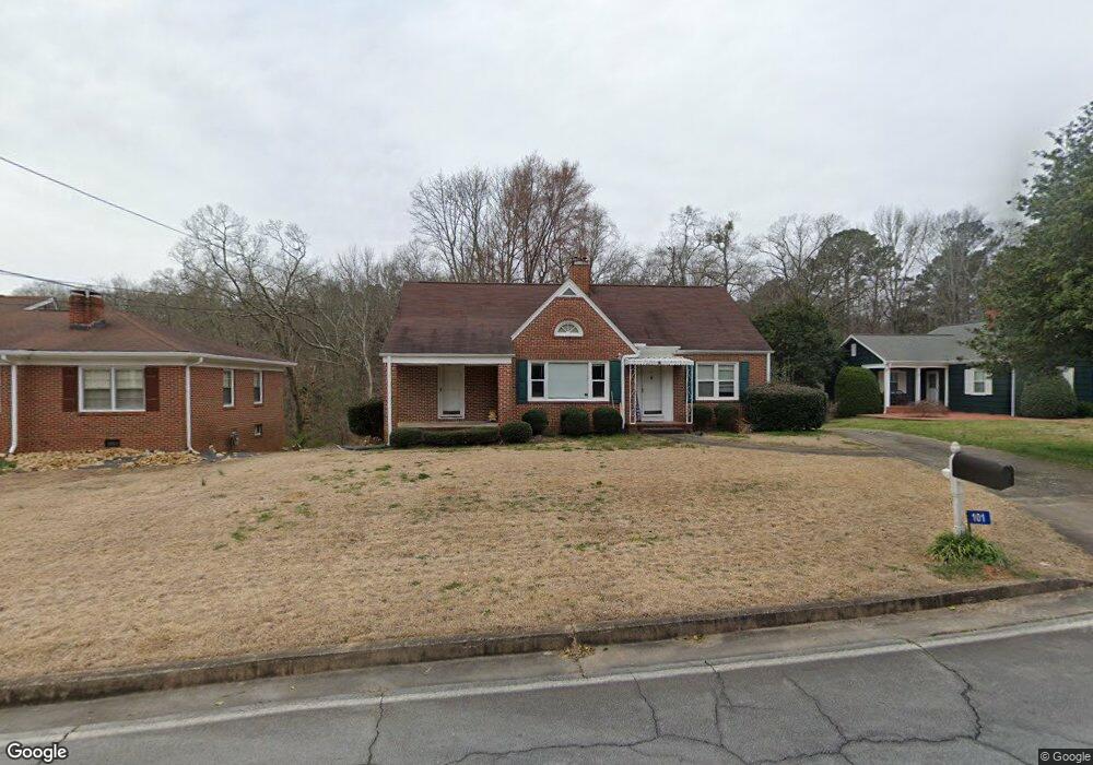 101 Lake Forest Cir, Elberton, GA 30635 - photo 1