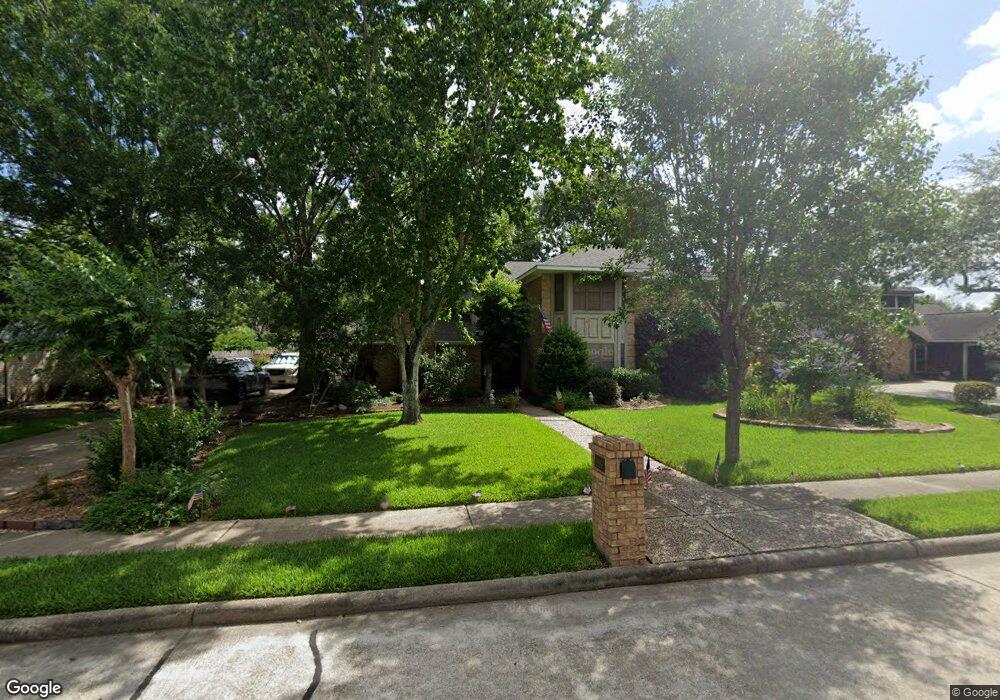 1809 Hunt Dr, Friendswood, TX 77546 - photo 1