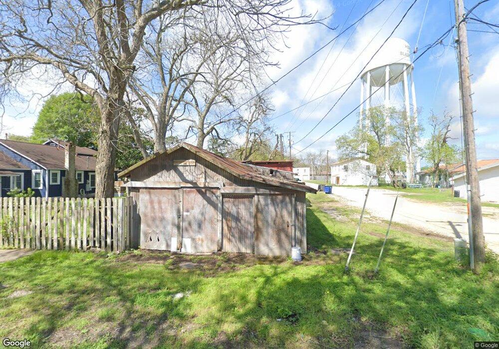 3313 5th St, Bay City, TX 77414 - photo 1