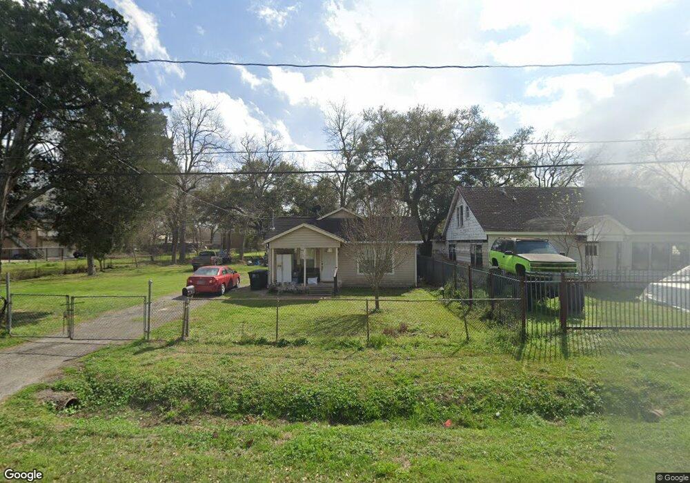 1302 Knight St, Houston, TX 77022 - photo 1