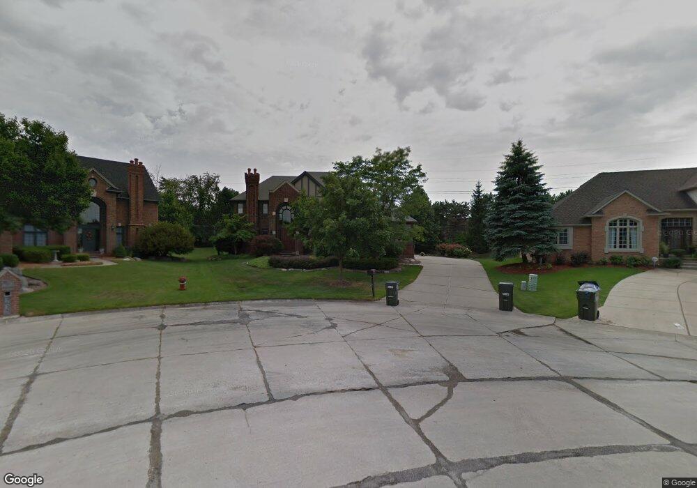 3639 Aynsley Dr, Rochester Hills, MI 48306 - photo 1