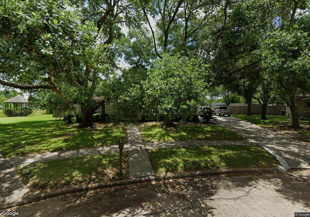 516 Belmont Dr, Friendswood, TX 77546 - photo 1