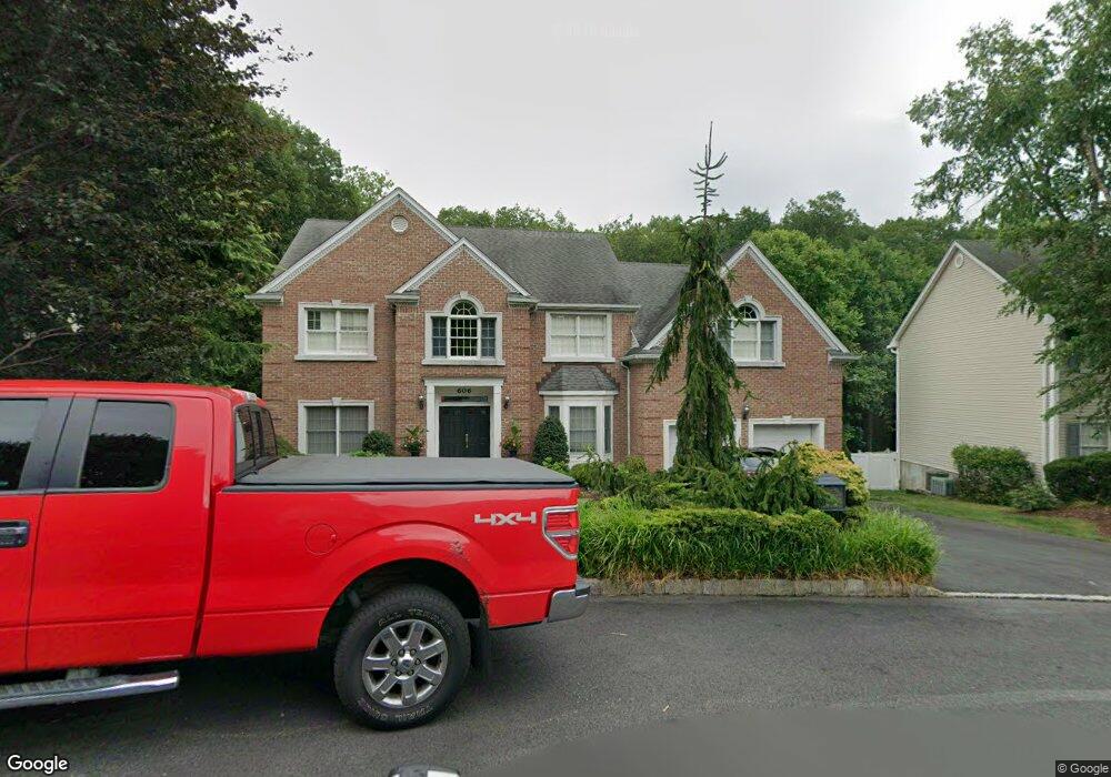 606 Bridle Path, Wyckoff, NJ 07481 - photo 1