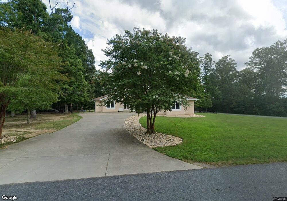 5321 Gov Almond Rd, Locust Grove, VA 22508 - photo 1