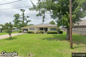 810 Southfield Rd, Lake Charles, LA 70605