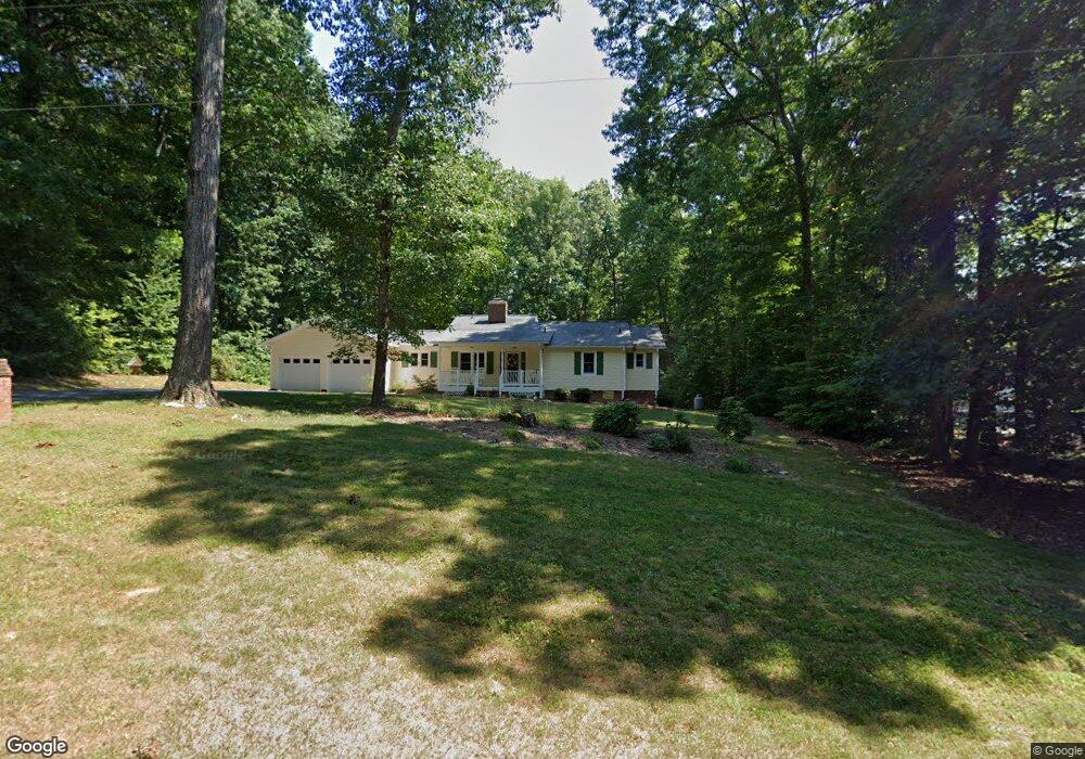 2827 Oak Hollow Dr, Asheboro, NC 27205 - photo 1