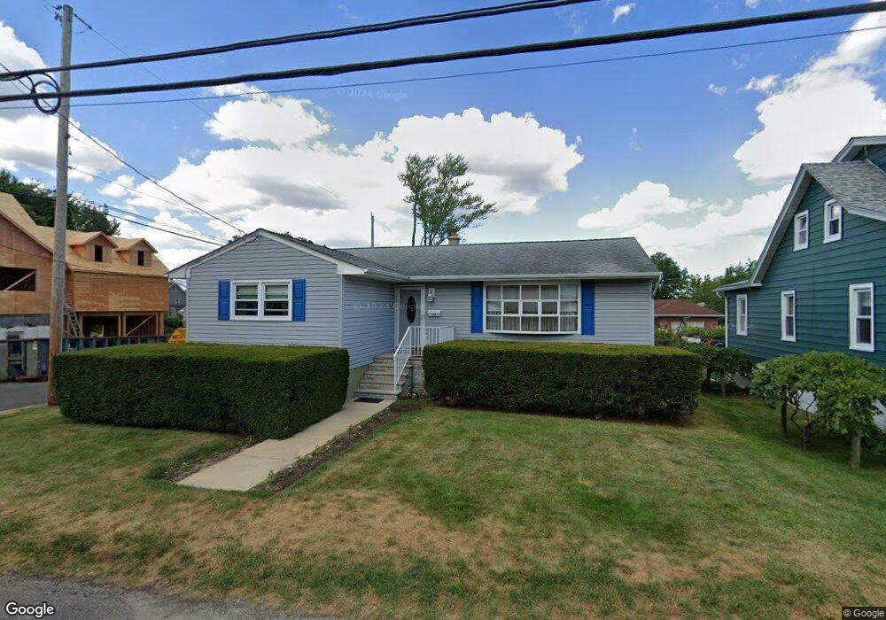 12 Gordon St, Cliffwood, NJ 07721 - photo 1