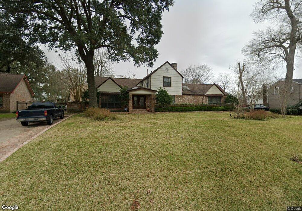 4219 Roseneath Dr, Houston, TX 77021 - photo 1