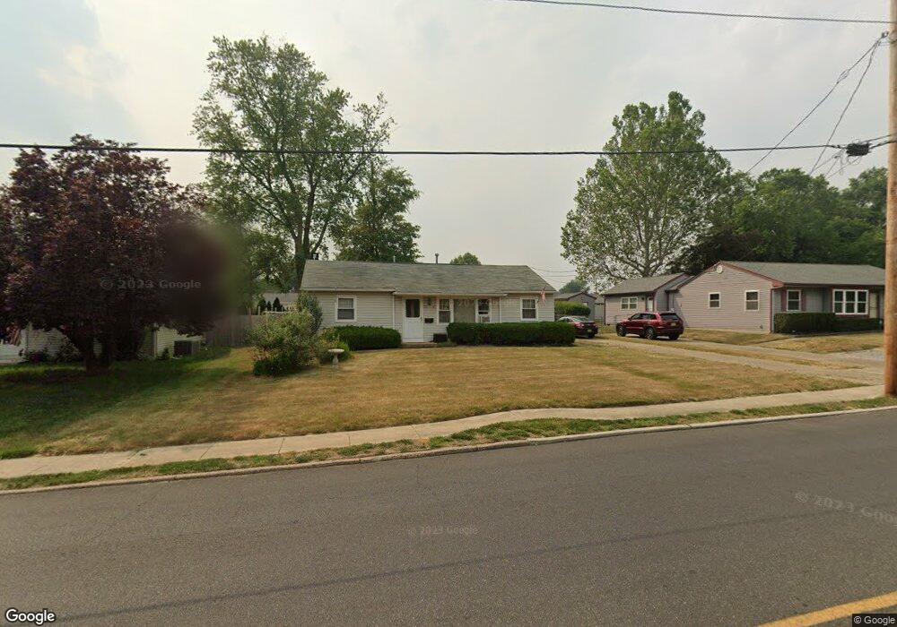 15 W Laurel Rd, Stratford, NJ 08084 - photo 1