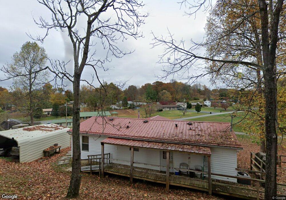 208 Warren St, Fall Branch, TN 37656 - photo 1