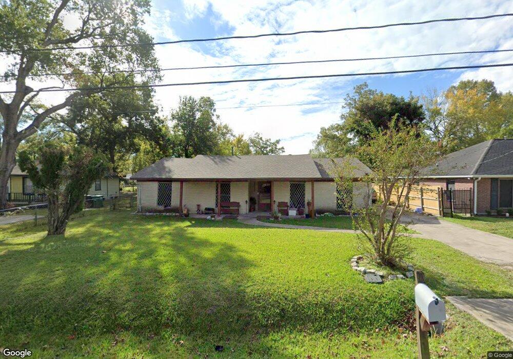 2513 Dolly Wright St, Houston, TX 77088 - photo 1
