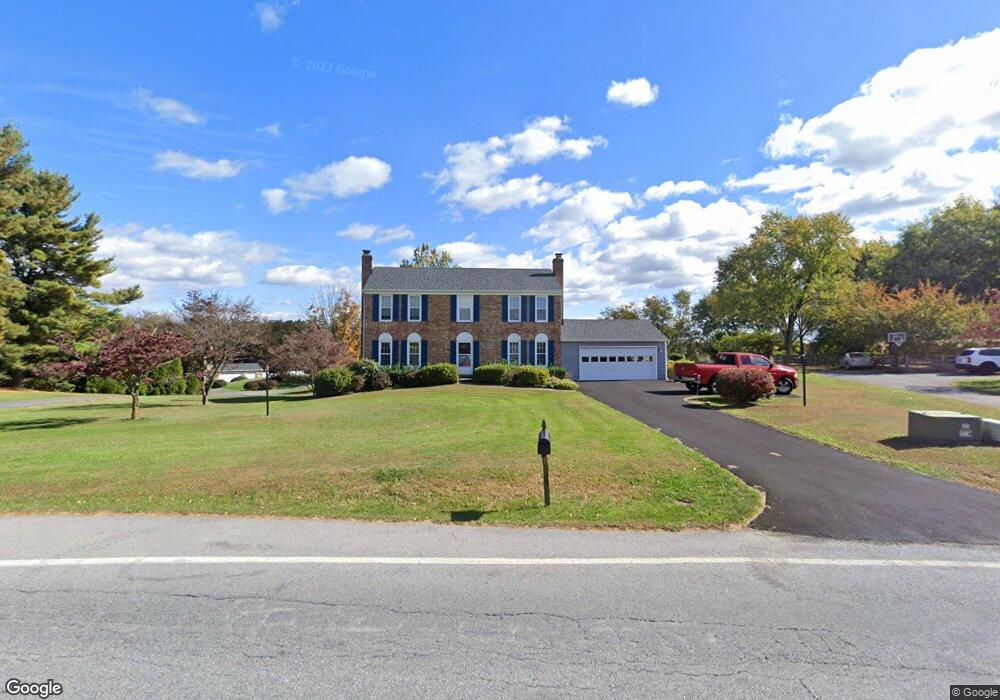 5701 Linton Rd, Sykesville, MD 21784 - photo 1