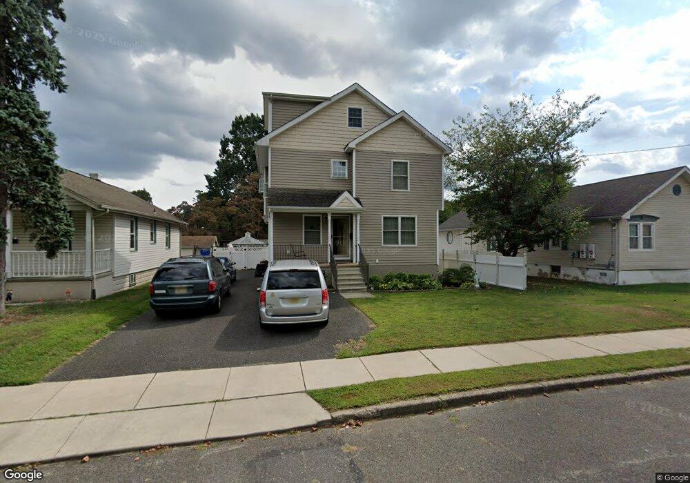 204 W 1st Ave, Runnemede, NJ 08078 - photo 1