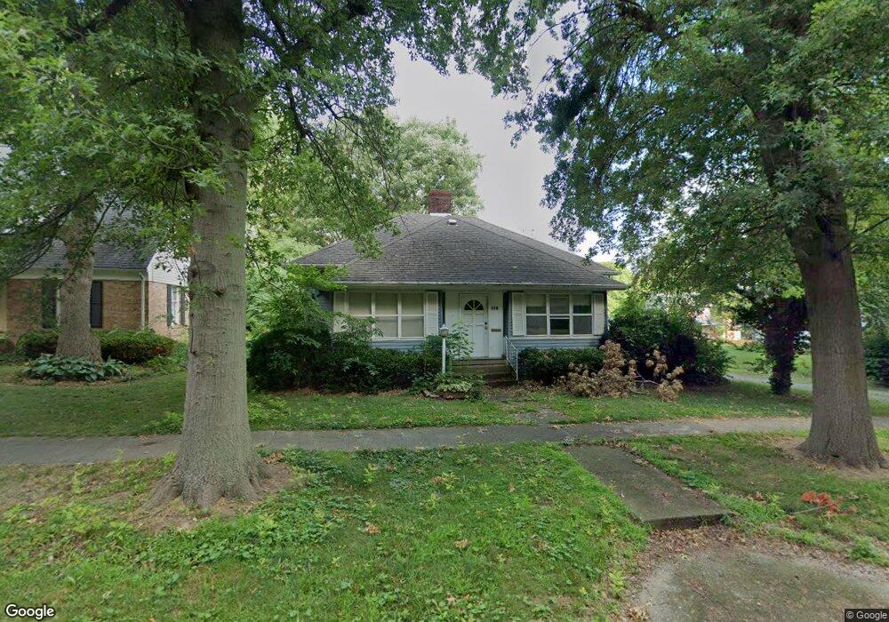 321 S Cass St, Virginia, IL 62691 - photo 1