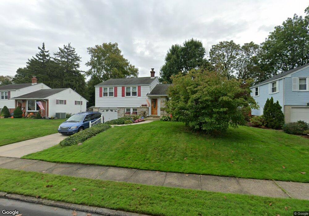 918 Catherine Ave, Woodlyn, PA 19094 - photo 1