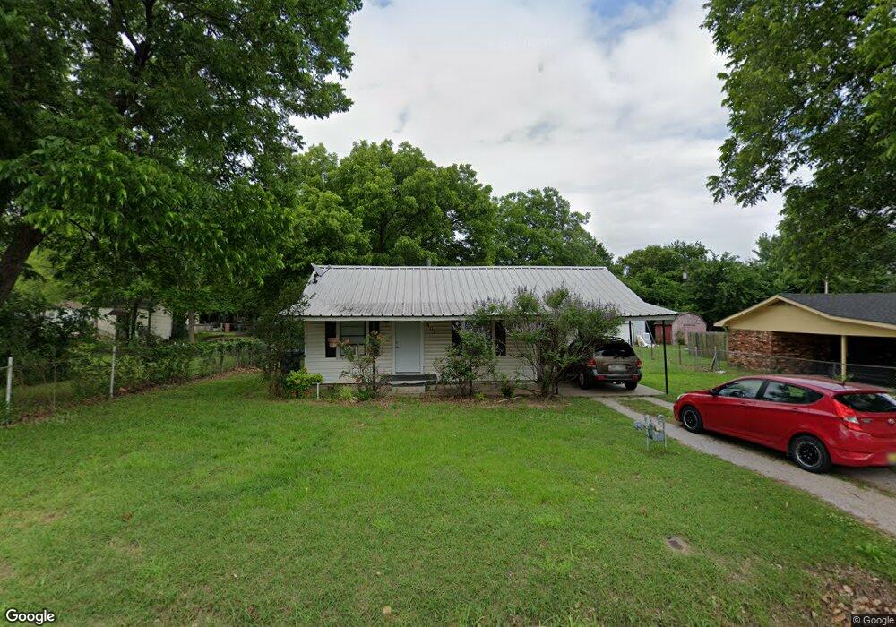 908 Hailey St SW, Ardmore, OK 73401 - photo 1