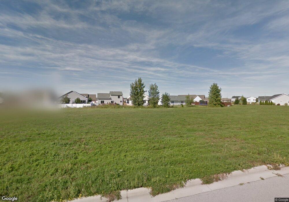 1062 Tara Oaks Dr, Findlay, OH 45840 - photo 1