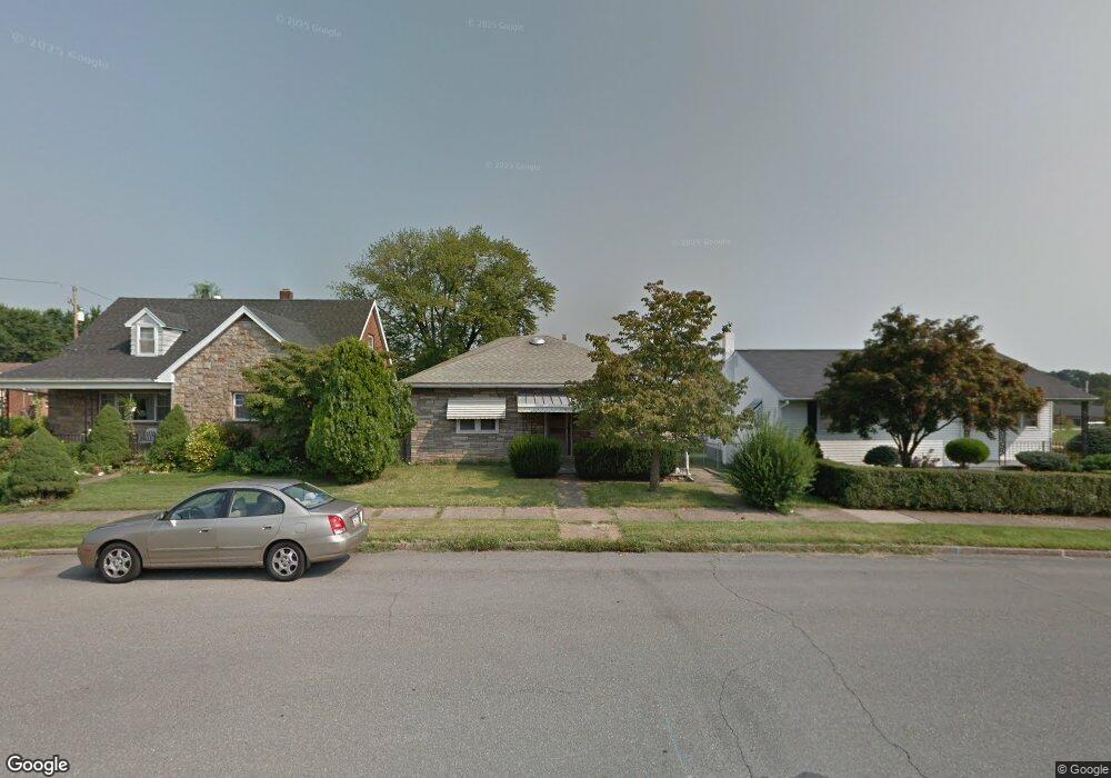 621 E Laurel St, Bethlehem, PA 18018 - photo 1