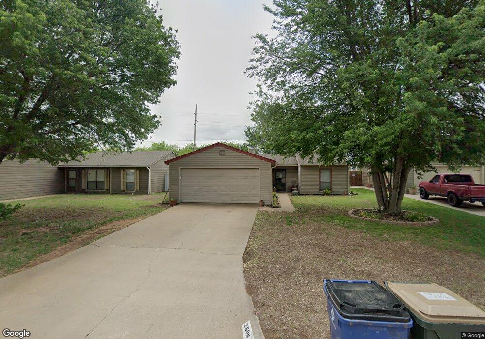2806 Jennifer Ct, Duncan, OK 73533 - photo 1