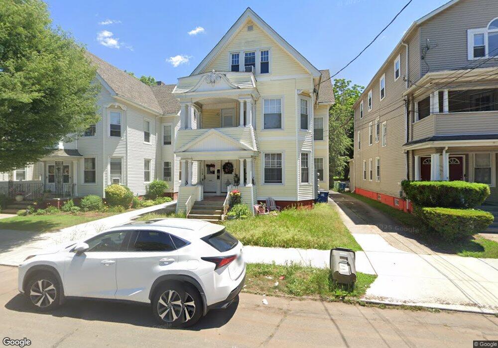 113 Brownell St unit 3rd floor, New Haven, CT 06511 - photo 1