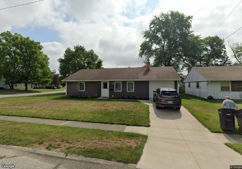 2301 Manitoba Dr, Lafayette, IN 47909 - photo 1
