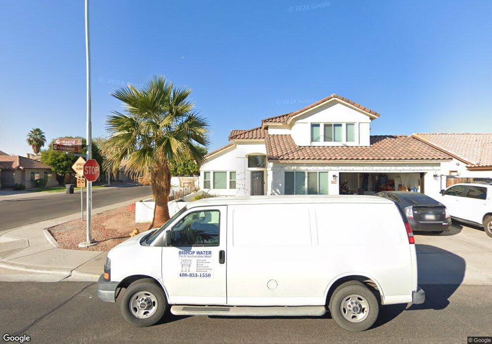 1310 N Madrid Ln, Chandler, AZ 85226 - photo 1