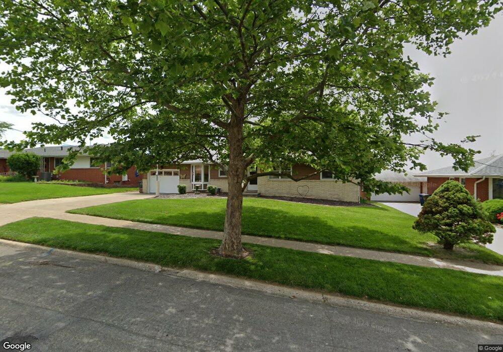 2511 Mansfield Dr, Des Moines, IA 50317 - photo 1