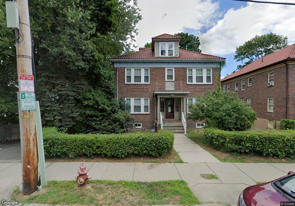 61 Algonquin Rd, Newton, MA 02467 - photo 1