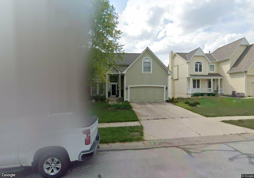 21635 W 98th St, Lenexa, KS 66220 - photo 1