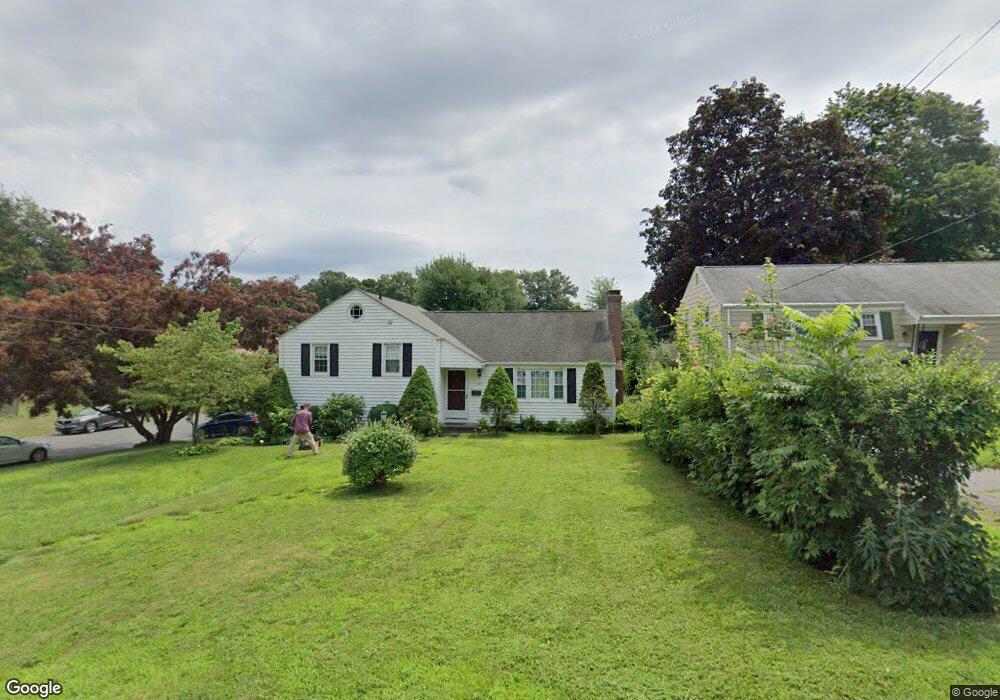 131 Goodale Dr, Newington, CT 06111 - photo 1