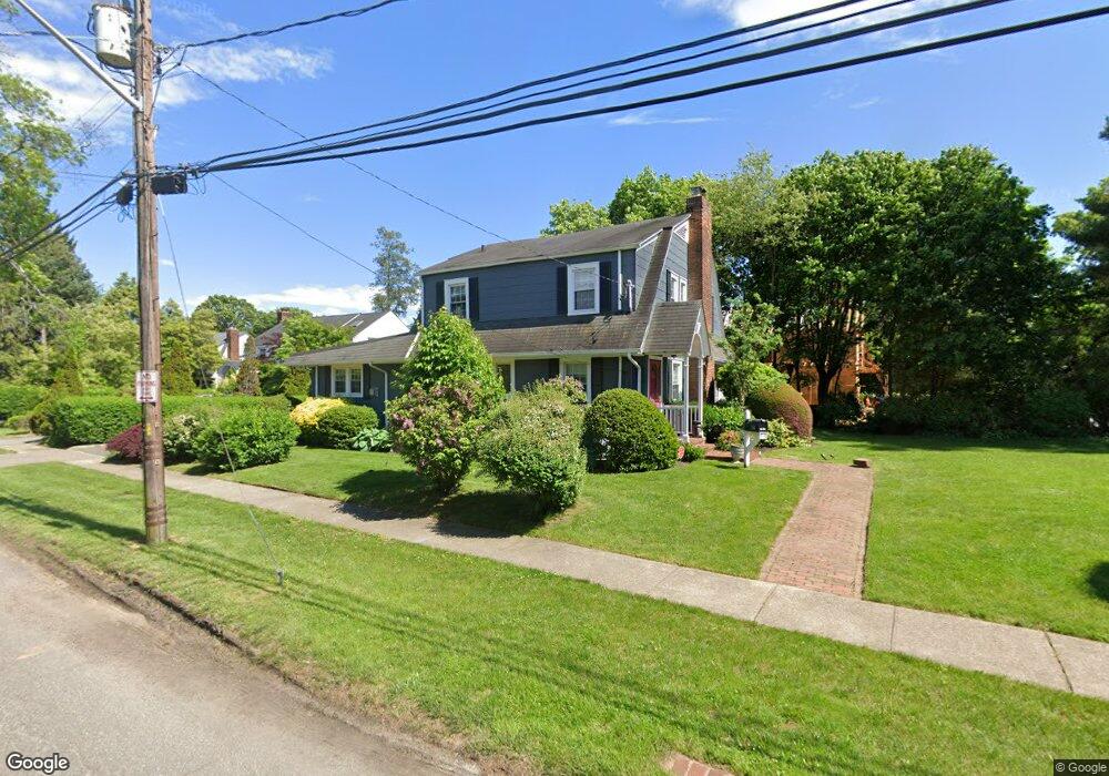 74 Cathedral Ave, Hempstead, NY 11550 - photo 1