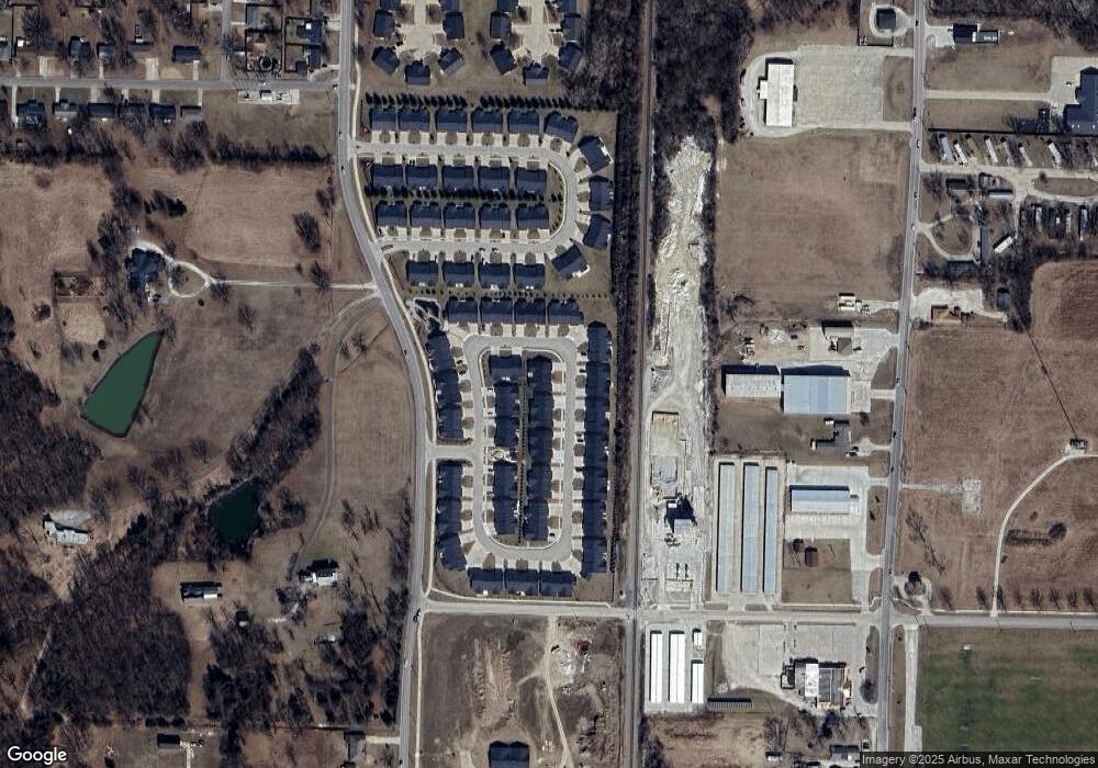 1338 Lantern Pointe Dr, Moberly, MO 65270 - photo 1