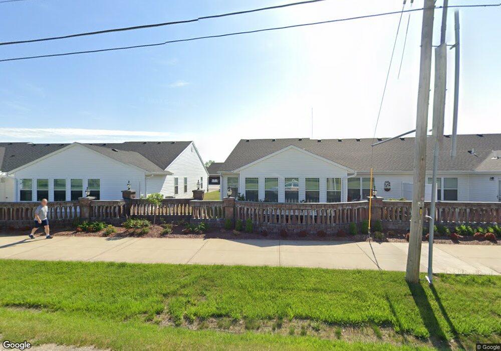 1305 Lantern Pointe Dr, Moberly, MO 65270 - photo 1