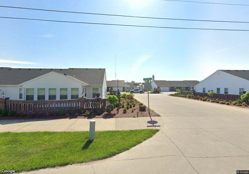 1302 Lantern Pointe Dr, Moberly, MO 65270 - photo 1