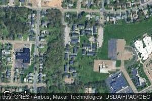 1800 Regent Ave NE, Canton, OH 44705