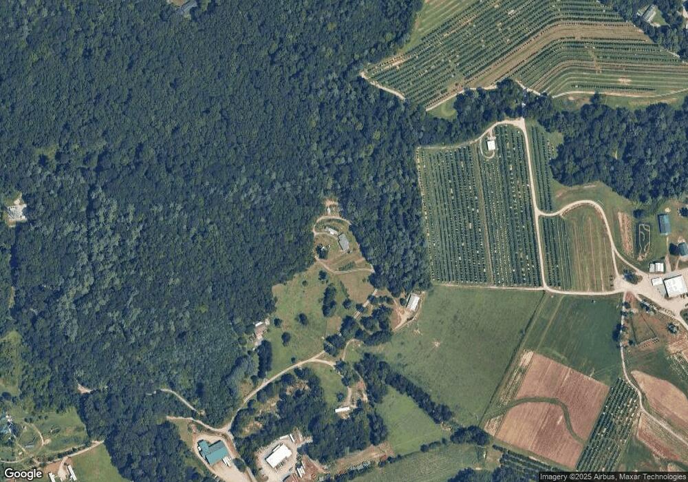 111 Esther King Dr, Hendersonville, NC 28792 - photo 1