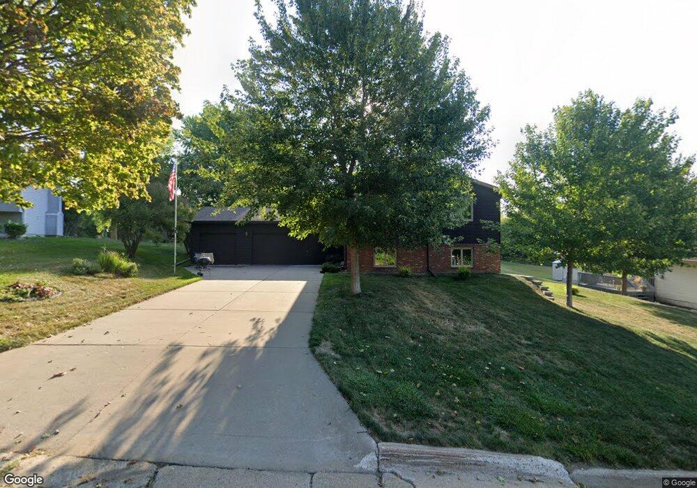 1416 Skyline Dr, Winona, MN 55987 - photo 1