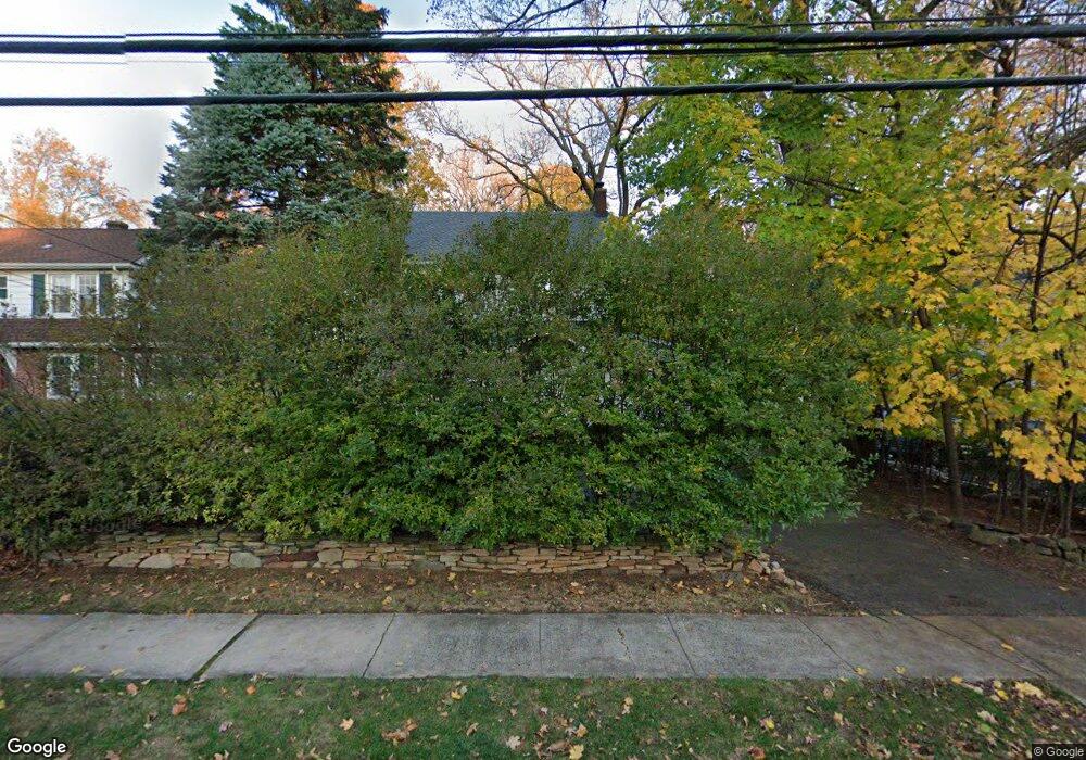 514 Knickerbocker Rd, Tenafly, NJ 07670 - photo 1