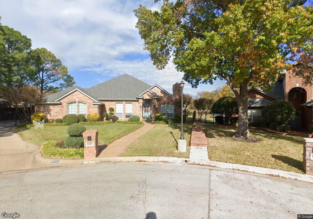 6712 Hickory Place Ct, North Richland Hills, TX 76182 - photo 1