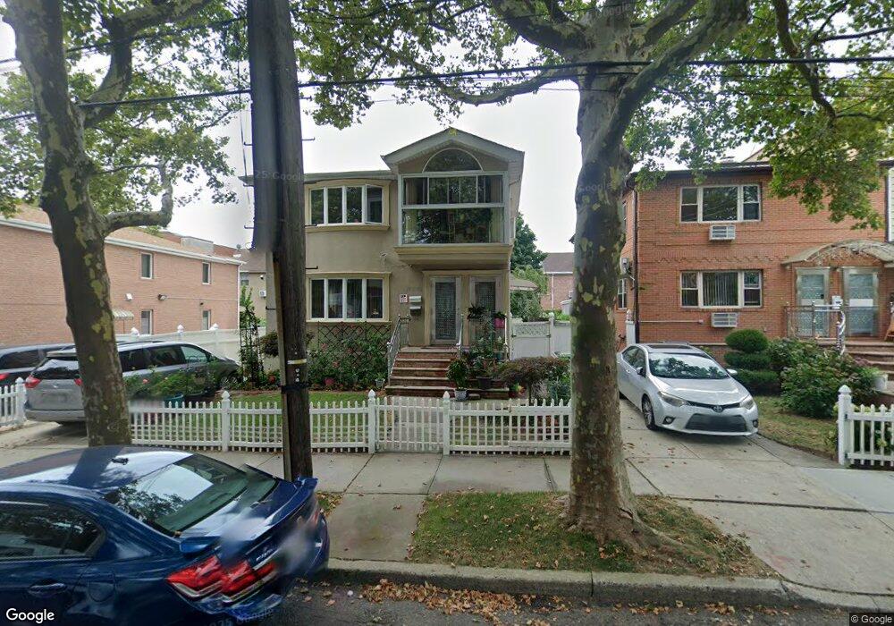 7310 162nd St, Fresh Meadows, NY 11366 - photo 1