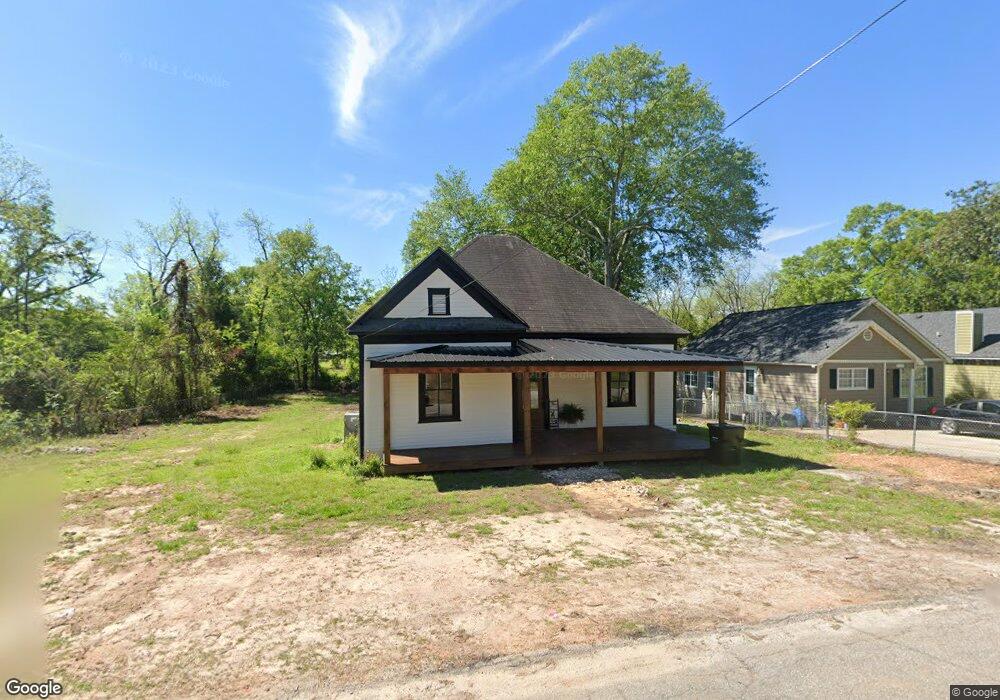 315 Taylor St, Barnesville, GA 30204 - photo 1