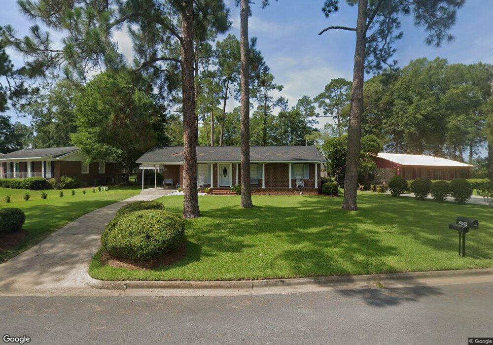 2000 W Whitney Ave, Albany, GA 31707 - photo 1